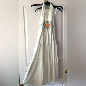 Pretty Embroidered Halter Dress Size 6